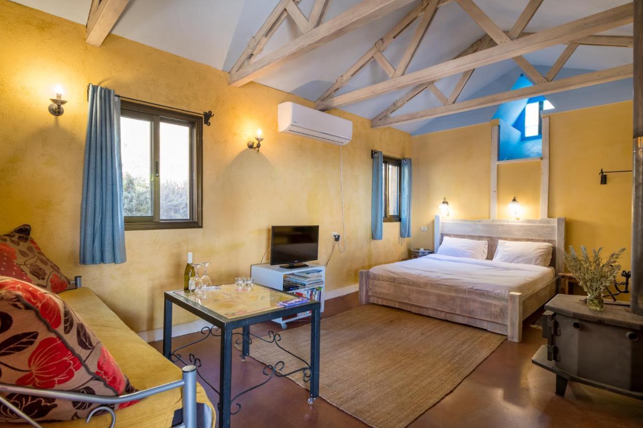 Si-Har Chalets Nimrod ภายนอก รูปภาพ