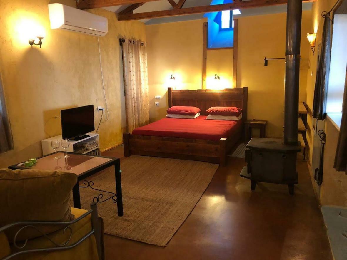 Si-Har Chalets Nimrod ภายนอก รูปภาพ